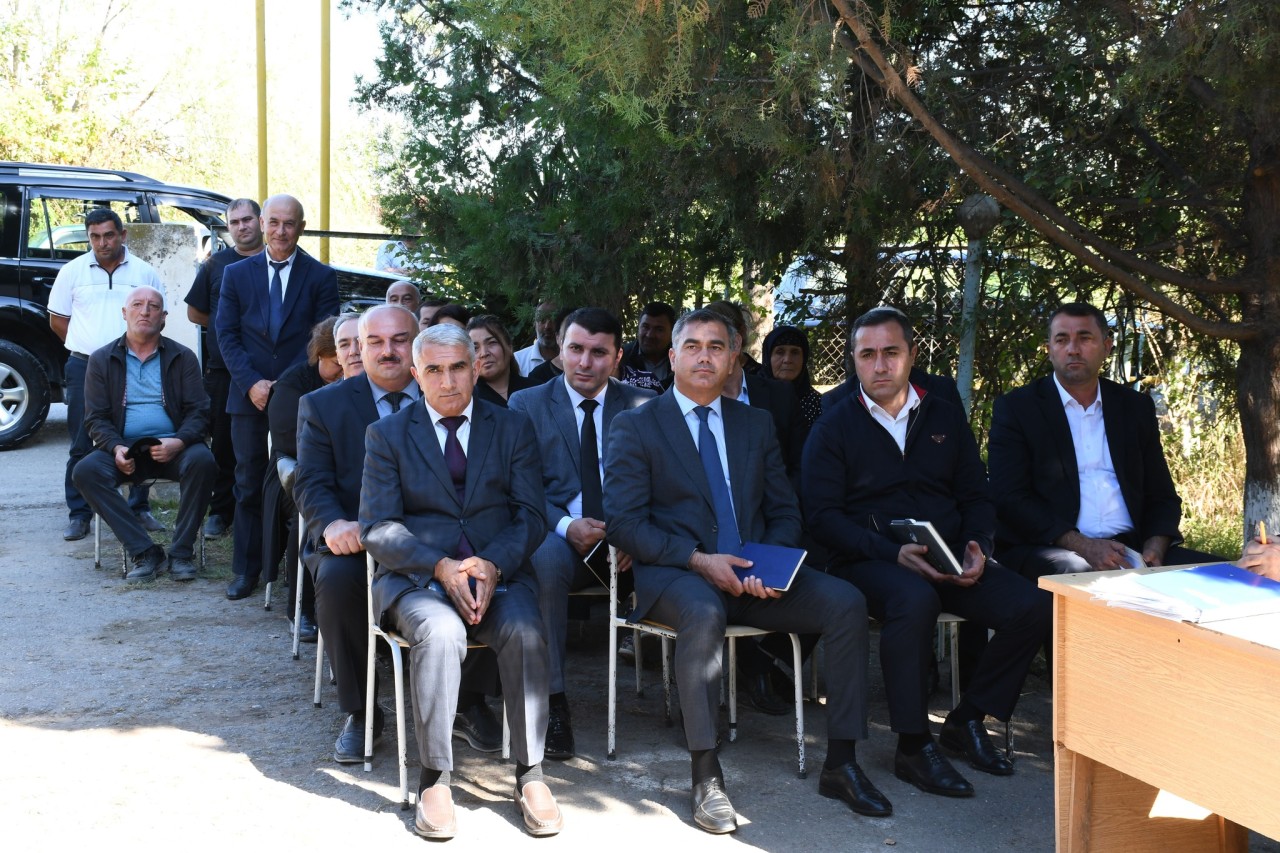 İcra başçısı Vaqif Həsənov növbəti səyyar qəbul keçirdi - FOTOLAR