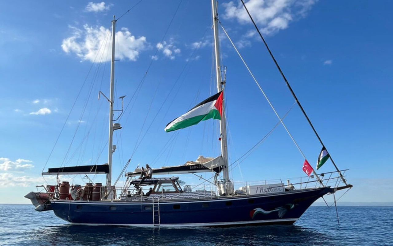 İsrail 42 gəmidən ibarət donanmanı saxladı 