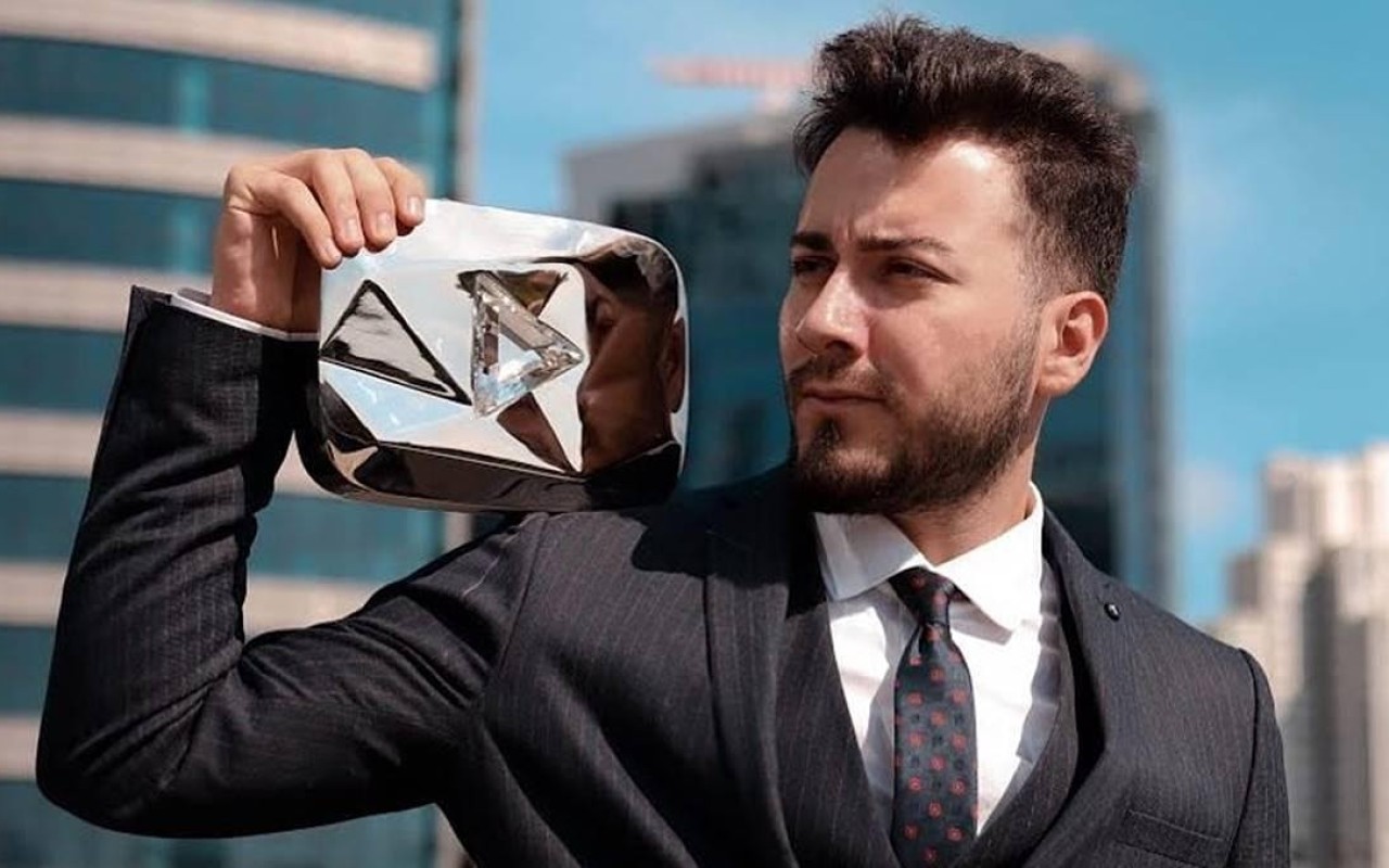 Enes Baturdan gözlənilməz qərar 