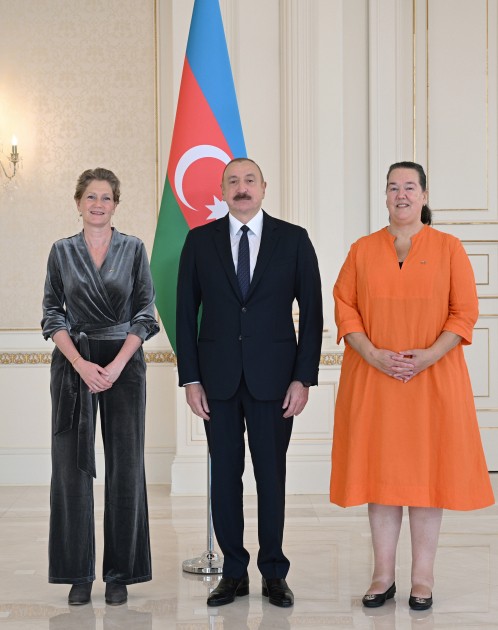 İlham Əliyev yeni səfirin etimadnaməsini qəbul etdi - FOTOLAR