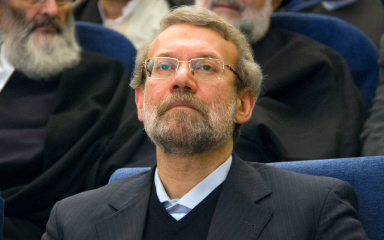 "İran boş sözlərə boyun əymir" - Laricani