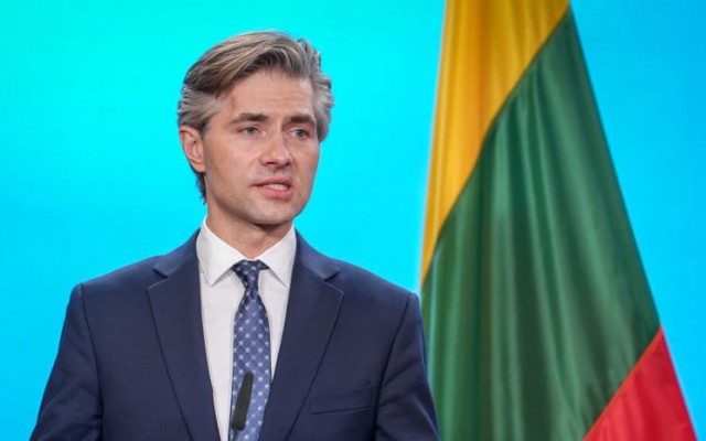 Sərhədlər Lukaşenkoya görə açılmırmış 
