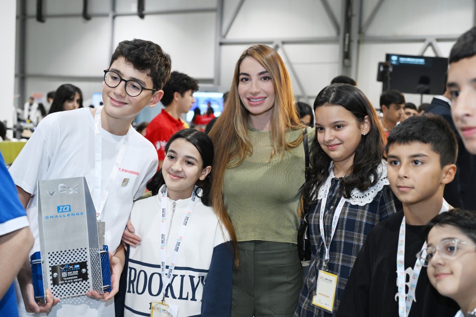 Leyla Əliyeva Beynəlxalq STEAM Azərbaycan Festivalını ziyarət etdi - FOTOLAR Leyla Əliyeva Beynəlxalq STEAM Azərbaycan Festivalını ziyarət etdi - FOTOLAR