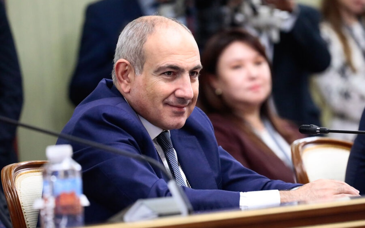 Paşinyan yenidən Rusiyaya gedir 