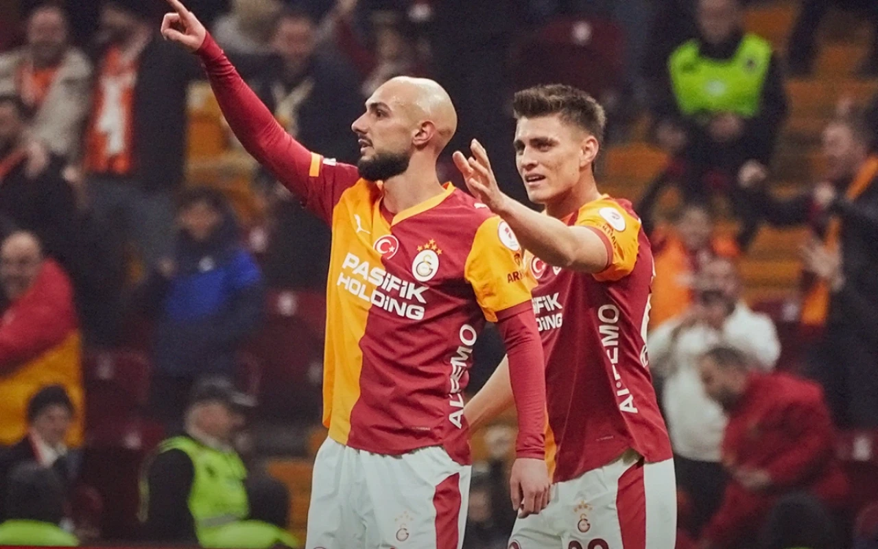 "Qalatasaray" qələbə ilə başladı