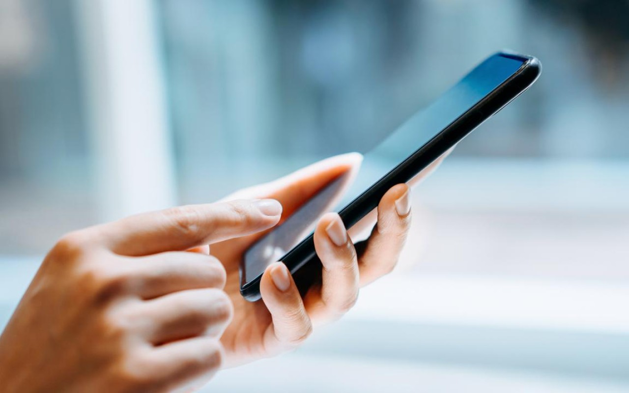 1 ədəddən artıq mobil telefonların qeydiyyatı üçün bu qədər rüsum alınacaq