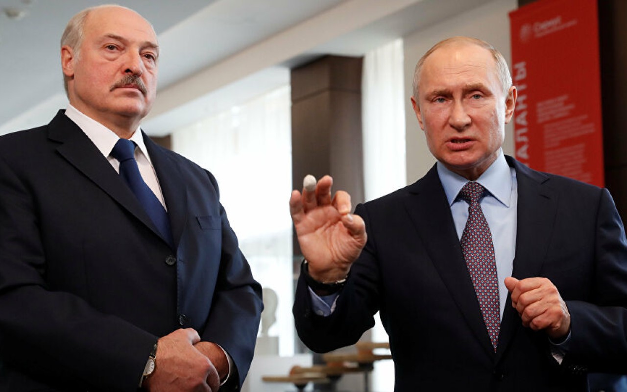 "Bu barədə Putinə xəbərdarlıq etmişəm" - Lukaşenko