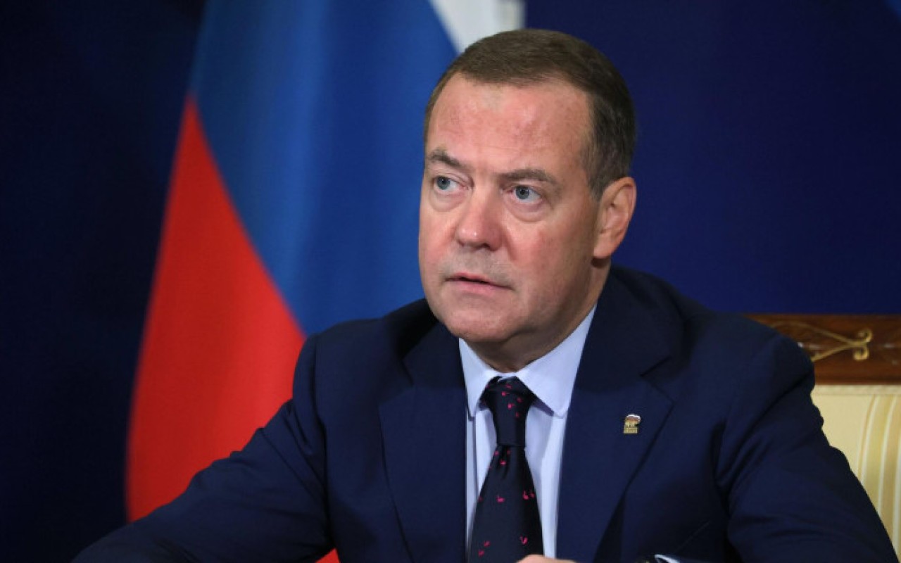 "Min dəfə deyilib ki..." - Medvedev