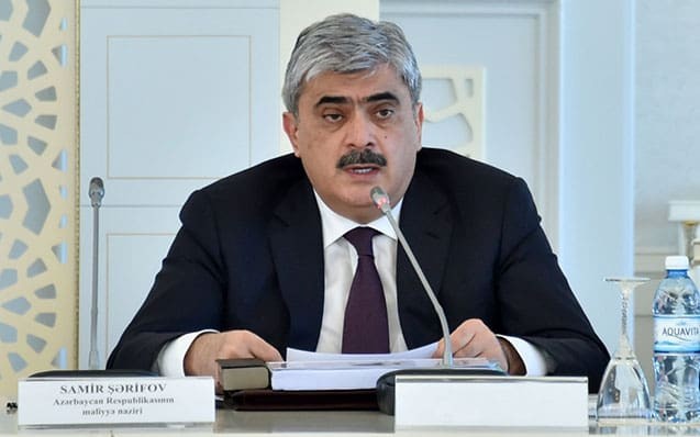 Samir Şərifov iclas keçirdi 