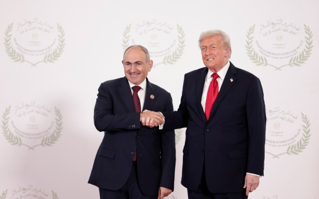 Trampdan Paşinyana təklif 