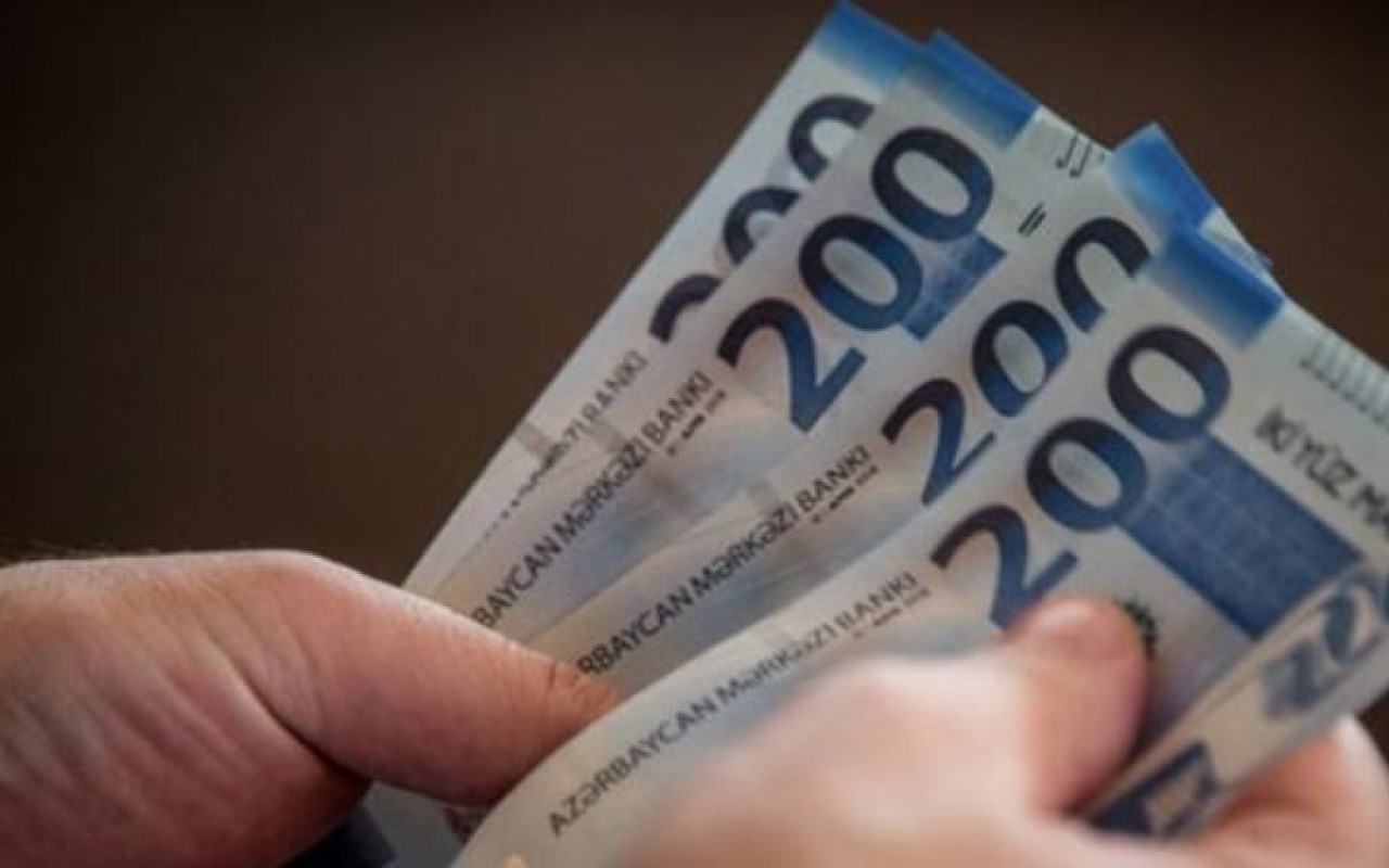 Azərbaycanda bəzi sektorlarda minimum əməkhaqqı artırıla bilər