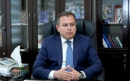 İcra başçısı nümayəndələrini dəyişdi 