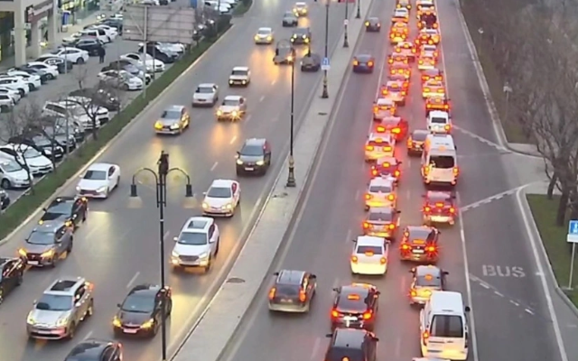 Tıxaclı Bakı yolları