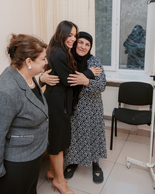 Leyla Əliyeva Nərimanov Uşaq Klinik Xəstəxanasında - FOTOLAR