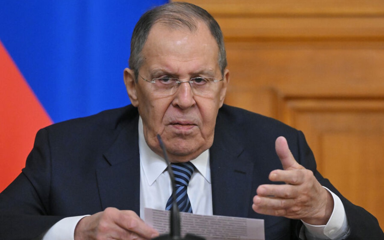 "ABŞ Ukraynaya yardım edir" - Lavrov