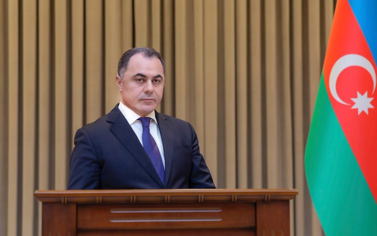 Baş nazir 22 qərarı ləğv etdi