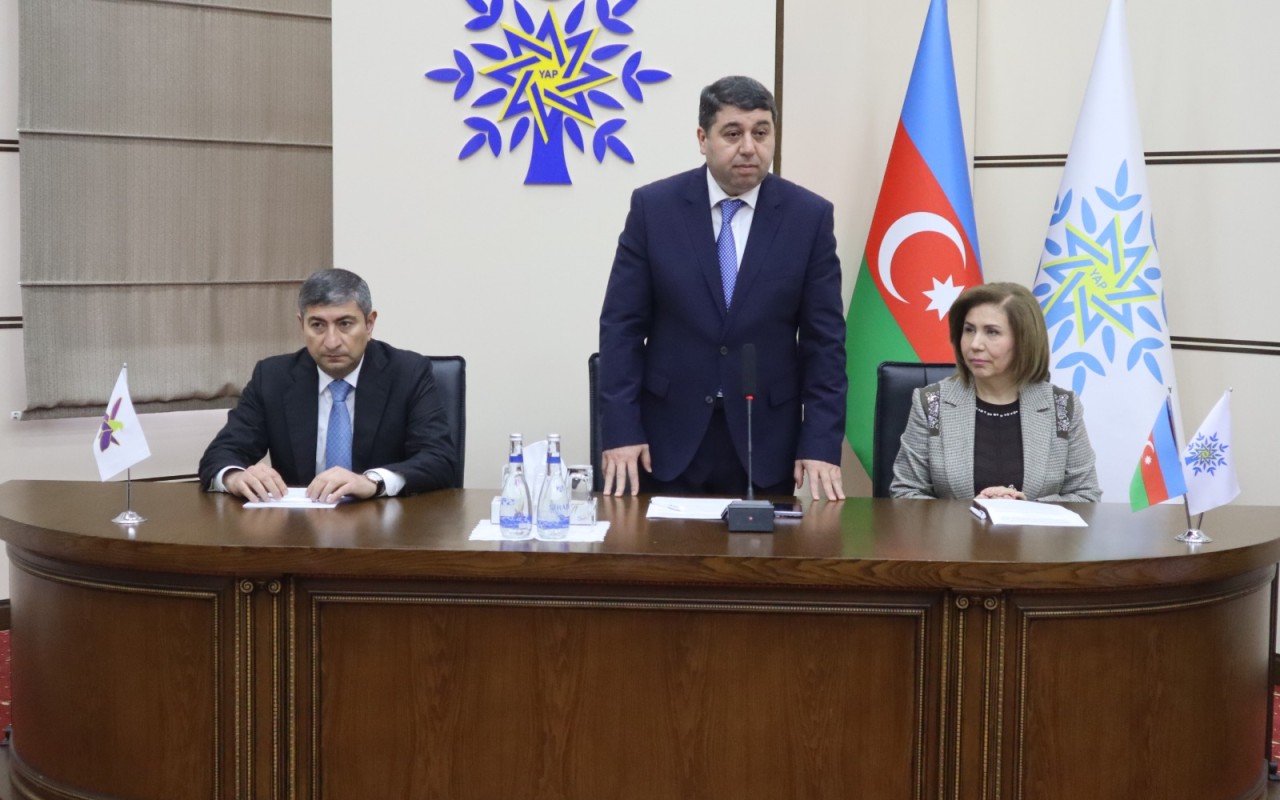 YAP Yasamal rayon təşkilatı Heydər Əliyevin 103 illiyi ilə bağlı tədbir keçirdi