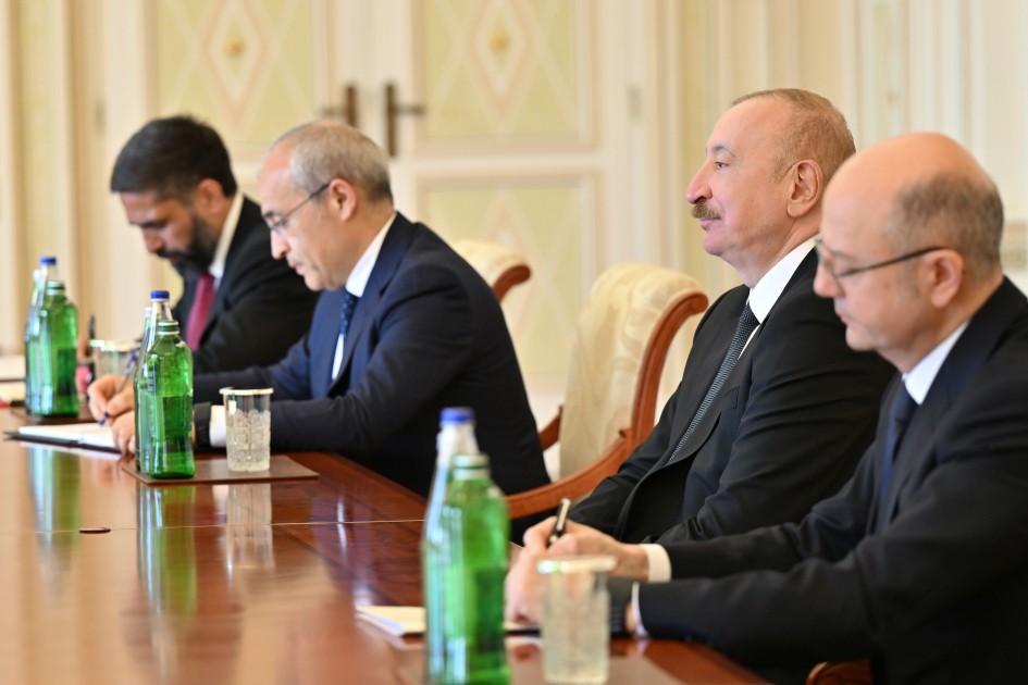 İlham Əliyev bp şirkətinin baş icraçı direktorunu qəbul etdi - FOTOLAR İlham Əliyev bp şirkətinin baş icraçı direktorunu qəbul etdi - FOTOLAR