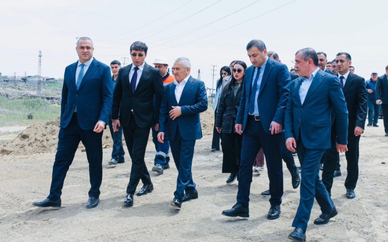 YAP Sabunçu rayon təşkilatı ağacəkmə aksiyası keçirdi