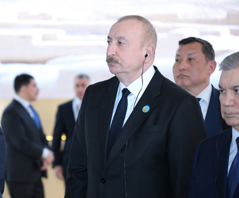 Liderlər Türküstanda bir sıra mədəni məkanlarla tanış oldular - FOTOLAR