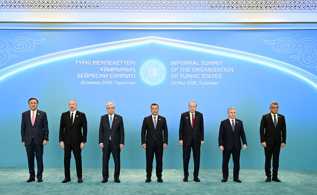 İlham Əliyev Zirvə g&ouml;r&uuml;ş&uuml;ndə &ccedil;ıxış etdi - Tam mətn (FOTOLAR)