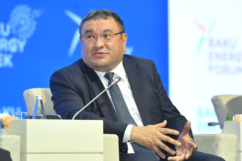 Bakı Enerji Həftəsinin ilk günü başa çatdı - FOTOLAR
