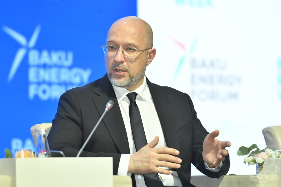 Bakı Enerji Həftəsinin ilk günü başa çatdı - FOTOLAR