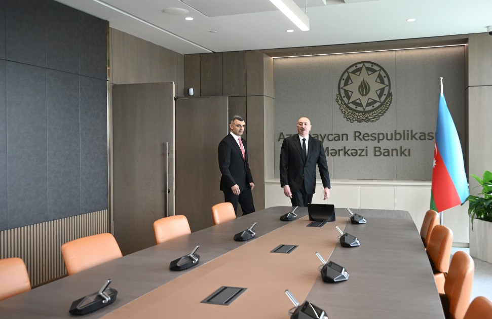 İlham Əliyev Mərkəzi Bankın yeni binasının a&ccedil;ılışını etdi - FOTOLAR+VİDEO