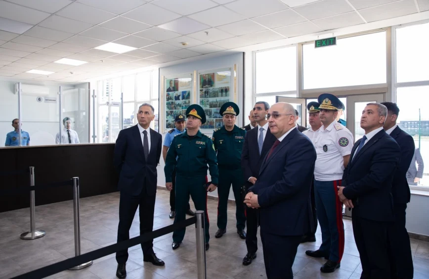 Nazir Bakı Limanında görülmüş işlərlə tanış oldu - FOTOLAR