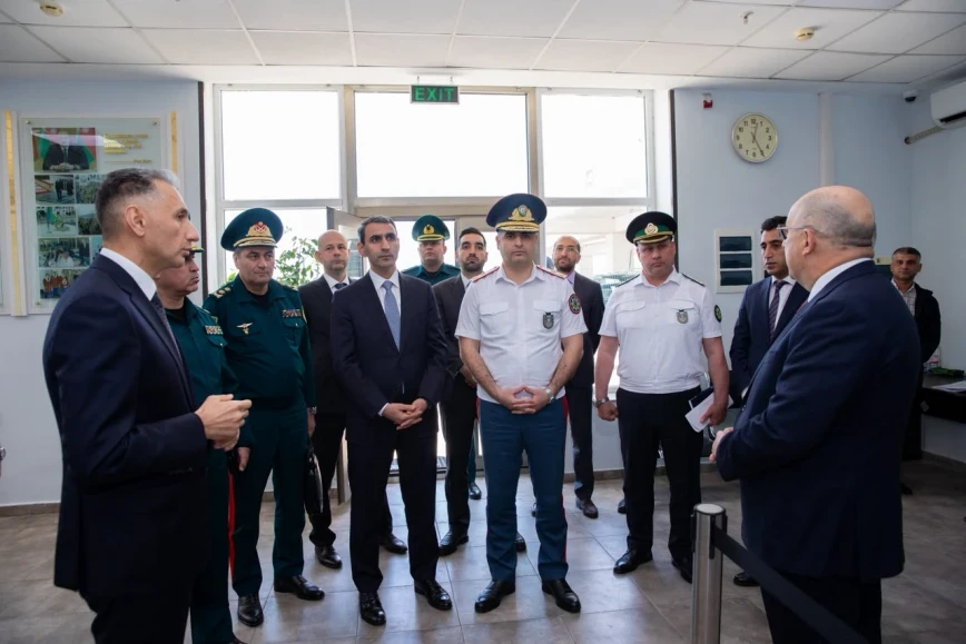 Nazir Bakı Limanında görülmüş işlərlə tanış oldu - FOTOLAR
