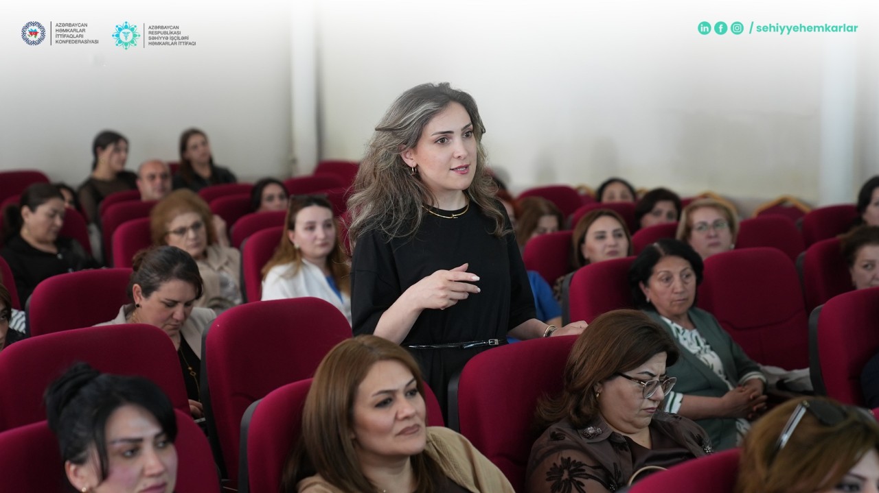 Səhiyyə İşçiləri Həmkarlar İttifaqının rəhbərliyi Gəncədə görüş keçirdi - FOTOLAR