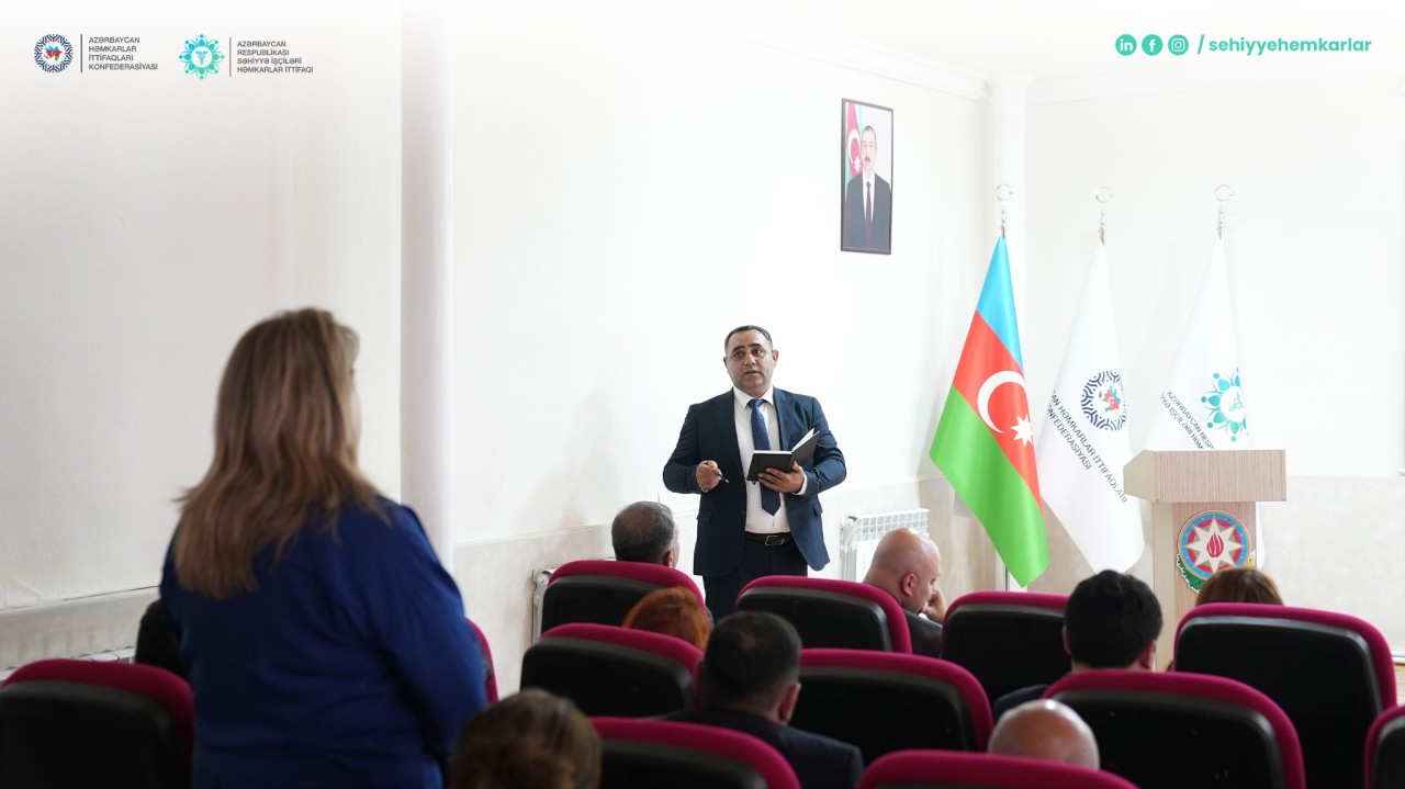 Səhiyyə İşçiləri Həmkarlar İttifaqının rəhbərliyi Gəncədə görüş keçirdi - FOTOLAR