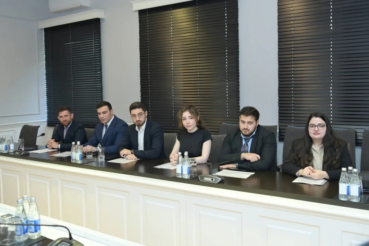 Nazir Emin Əmrullayev onlarla görüş keçirdi - FOTOLAR