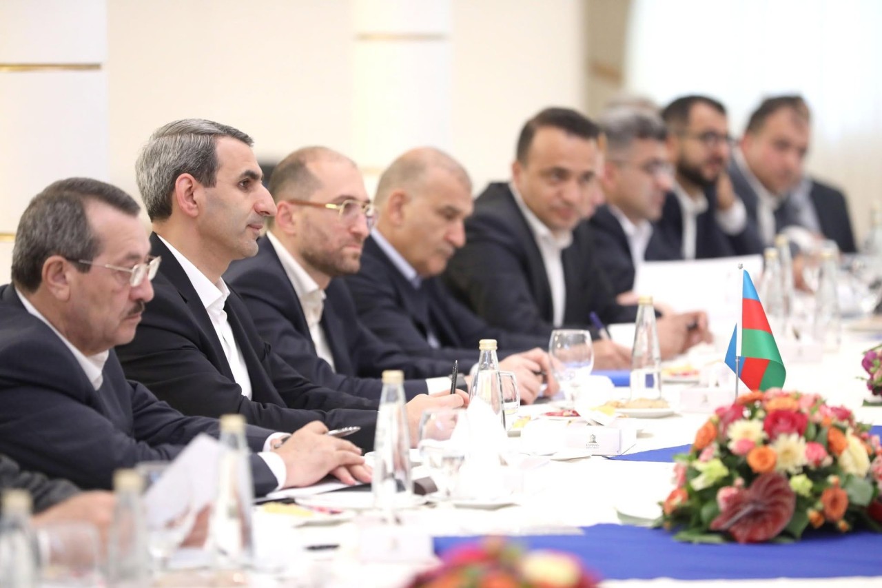 Azərbaycan və İranın dəmir yolu rəsmiləri Astara Terminalındakı tikinti işi ilə tanış oldu - FOTOLAR
