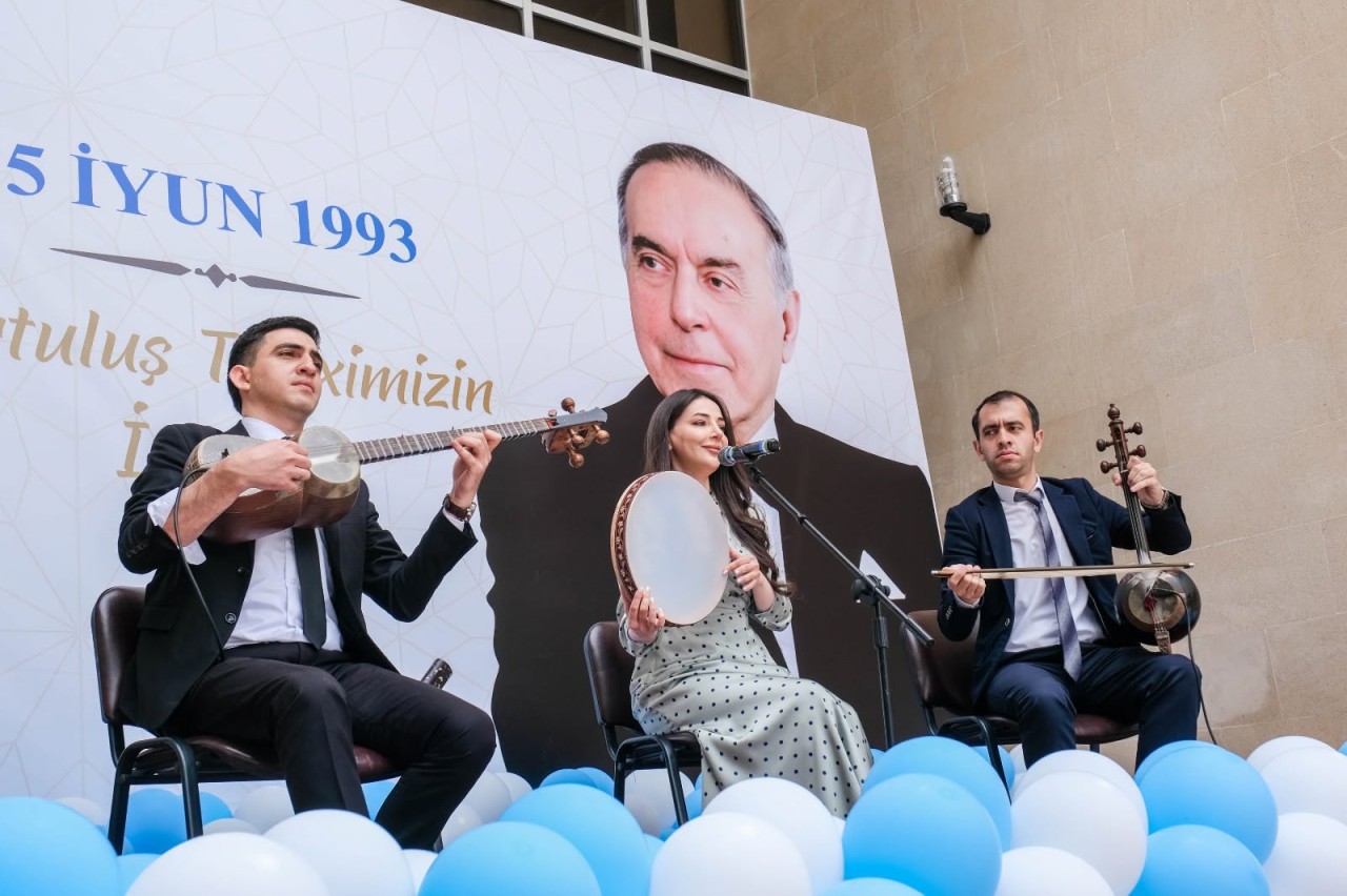YAP Sabunçu rayon təşkilatı Milli Qurtuluş Gününə həsr edilmiş tədbir keçirib - FOTOLAR