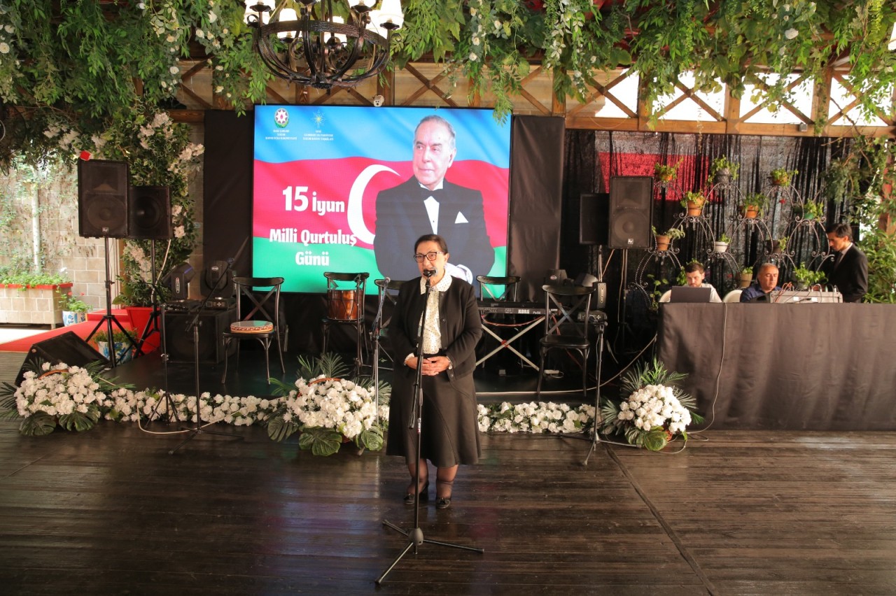 Xəzər rayonunda “Qurtuluşun memarlıq izi” adlı tədbir keçirilib - FOTOLAR