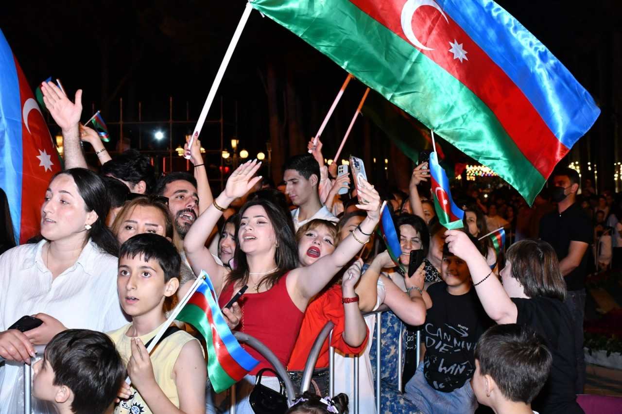 Abşeronda Milli Qurtuluş Günü təntənə ilə qeyd edildi - FOTOLAR
