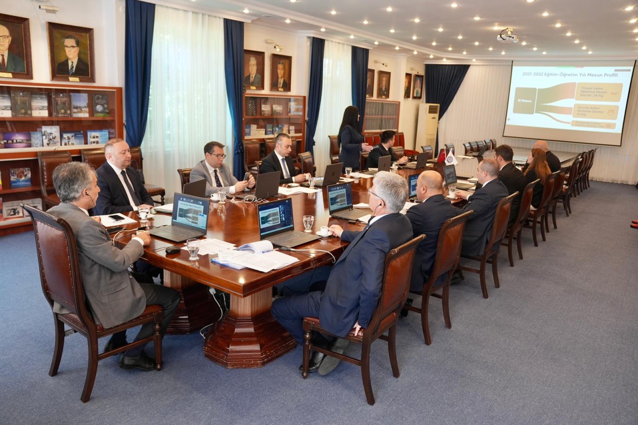 İzmirdə ADAU-EGE rəhbər komitəsinin növbəti görüşü keçirilib - FOTOLAR