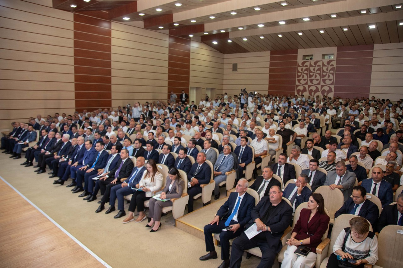 Natiq Əmirov Lənkəranda regional müşavirə keçirdi - Bu məsələlər müzakirə edildi (FOTOLAR)
