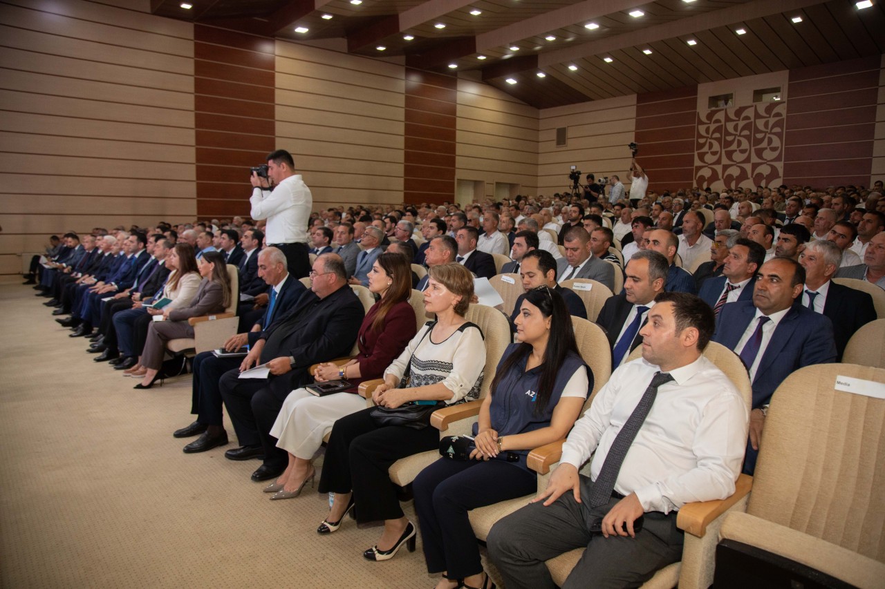 Natiq Əmirov Lənkəranda regional müşavirə keçirdi - Bu məsələlər müzakirə edildi (FOTOLAR)