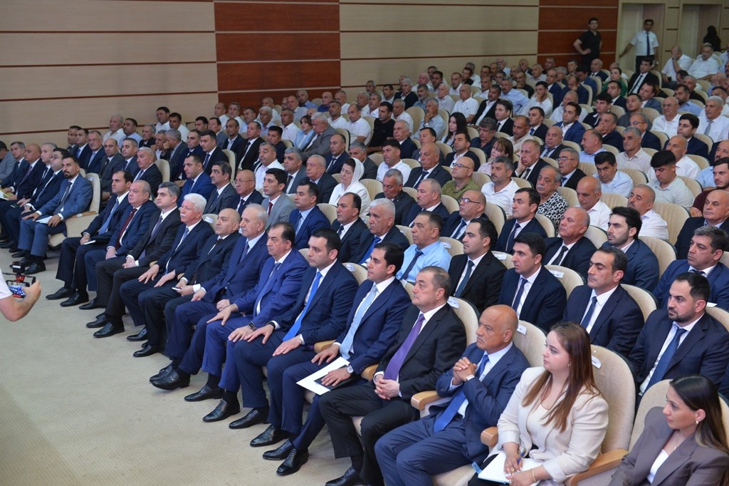 Natiq Əmirov Lənkəranda regional müşavirə keçirdi - Bu məsələlər müzakirə edildi (FOTOLAR)
