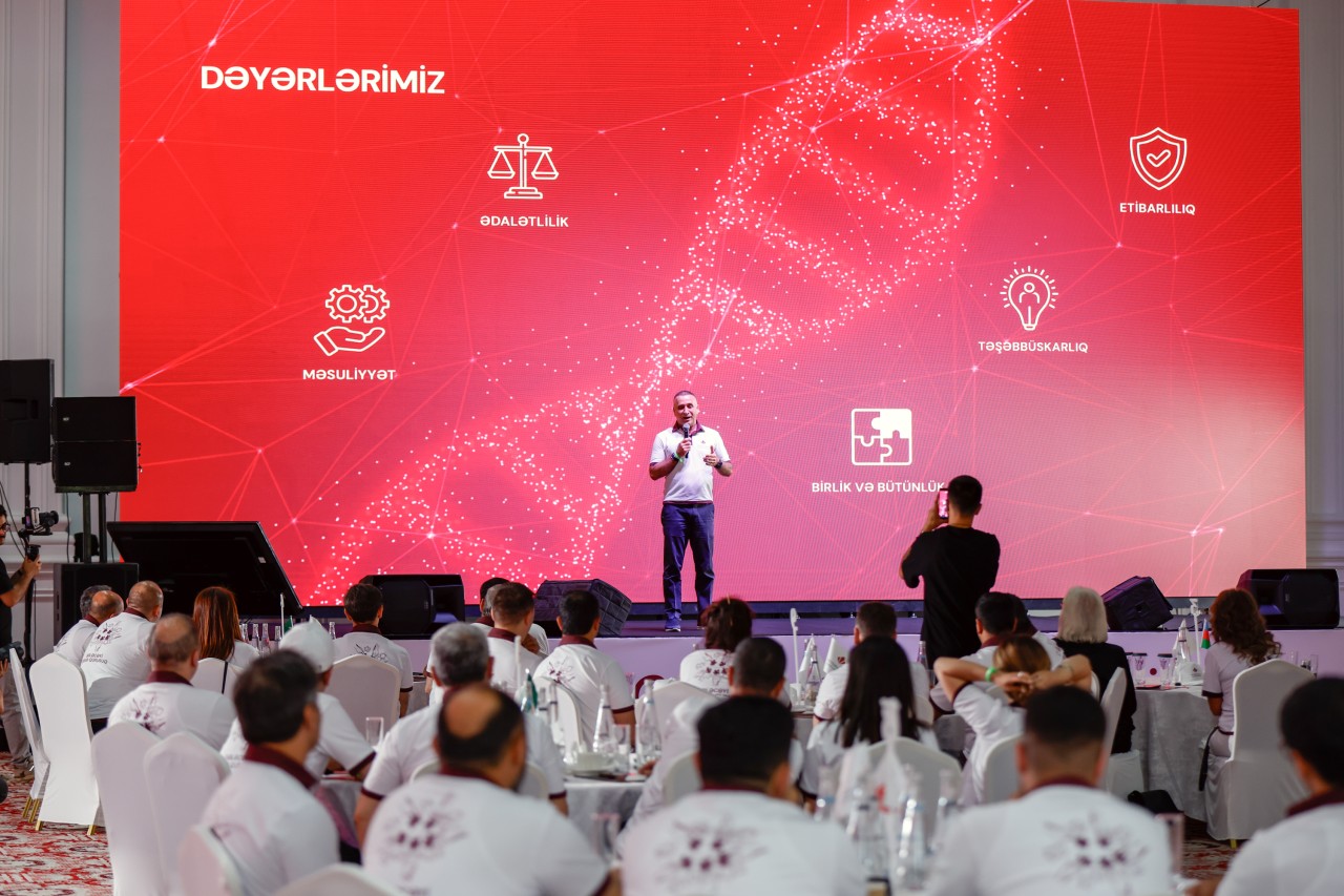 Veysəloğlu Şirkətlər Qrupu forum keçirdi - FOTOLAR