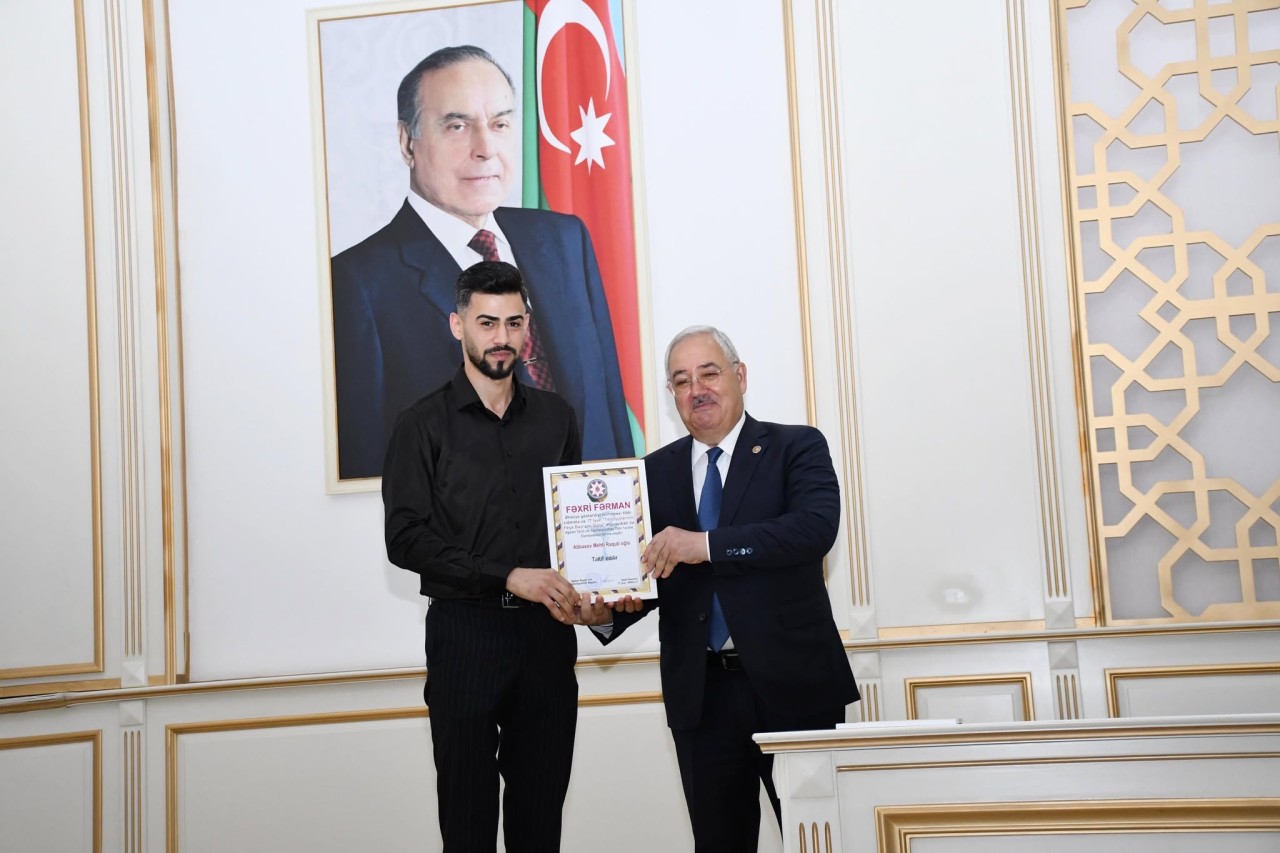 Ağdamda 17 İyun-Tibb işçilərinin peşə bayramı gününə həsr edilmiş tədbir keçirilib - FOTOLAR