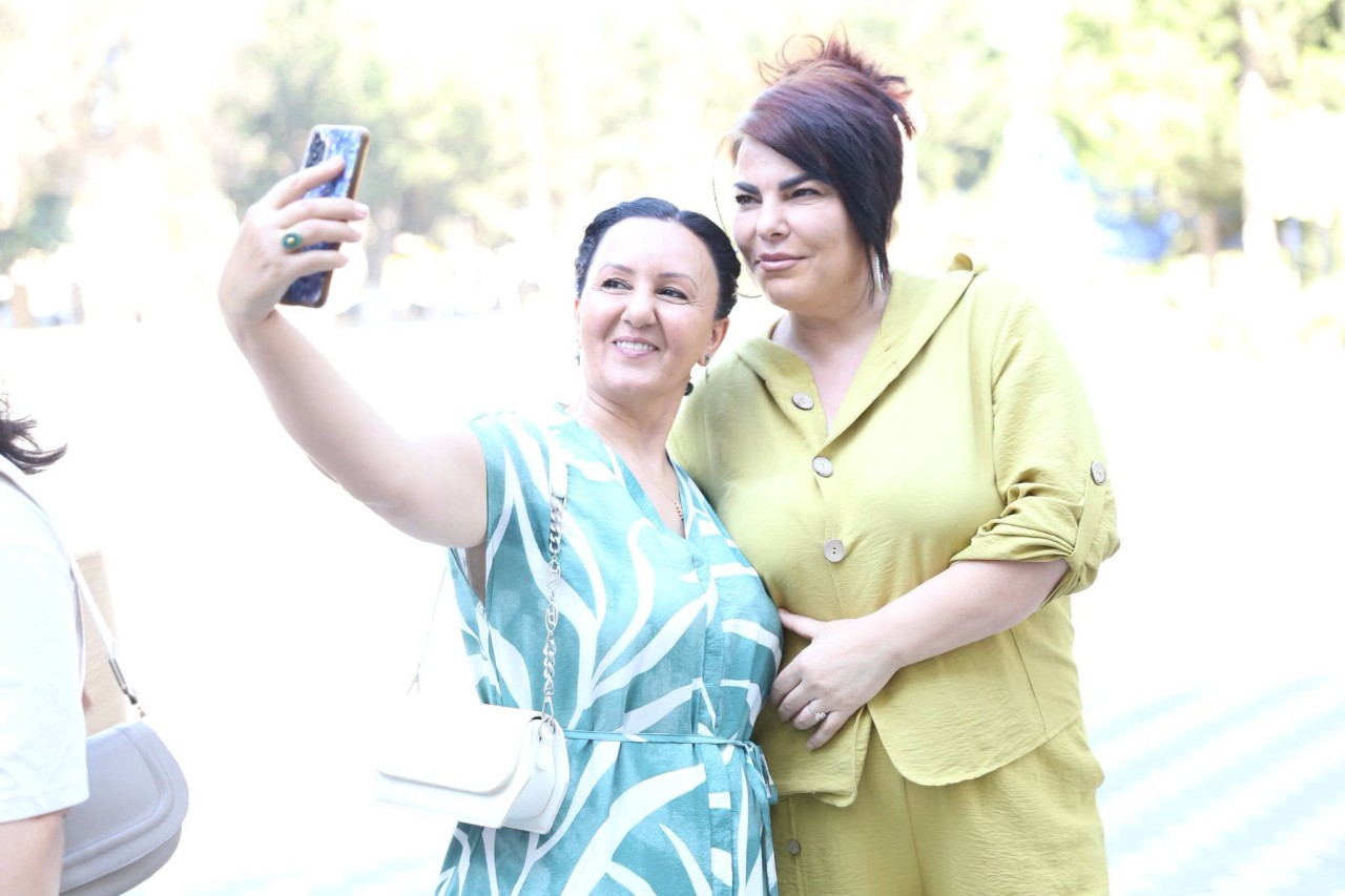 Müəllimlər imtahandan sonra... - FOTOLAR