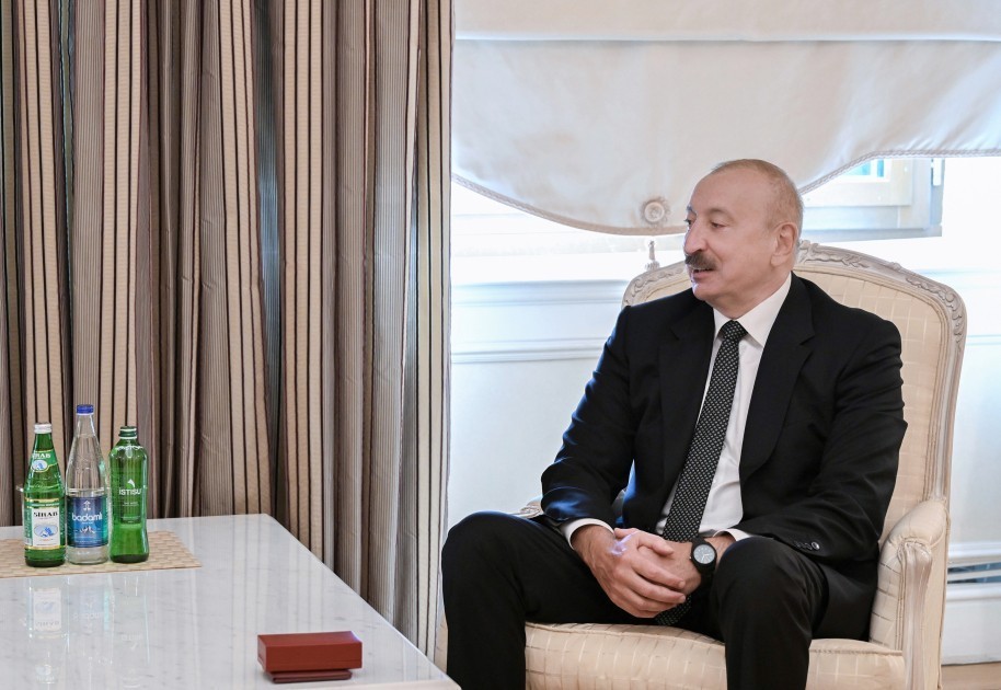 Prezident Qurban Qurbanova “Dostluq” ordenini təqdim etdi - FOTOLAR