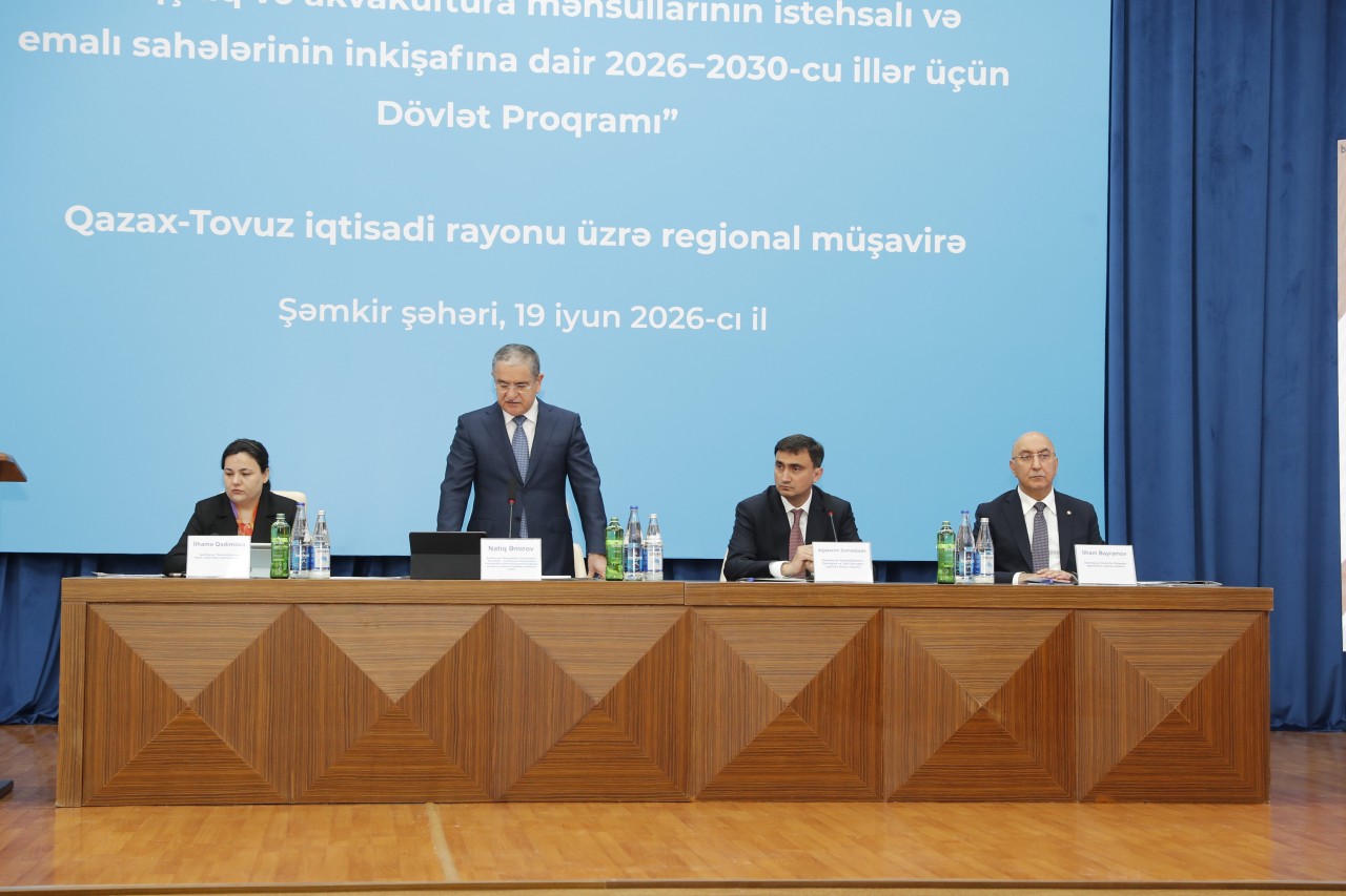 Natiq Əmirov Şəmkirdə regional müşavirə keçirdi - FOTOLAR
