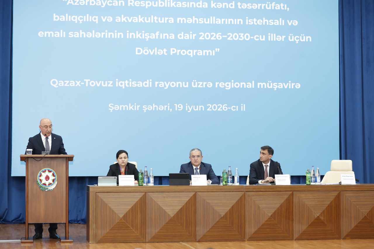 Natiq Əmirov Şəmkirdə regional müşavirə keçirdi - FOTOLAR