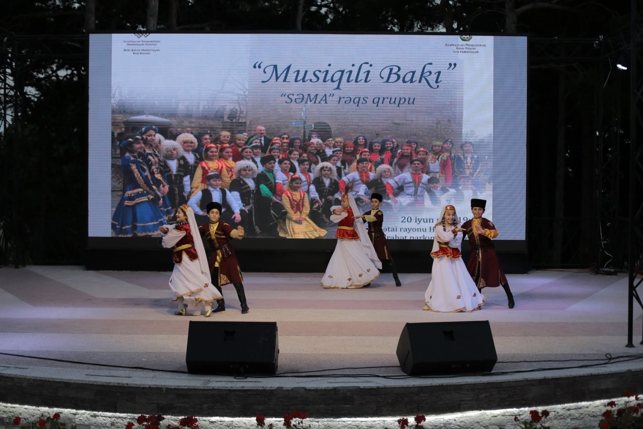 Xətaidə “Musiqili Bakı” adlı konsert proqramı keçirilib - FOTOLAR