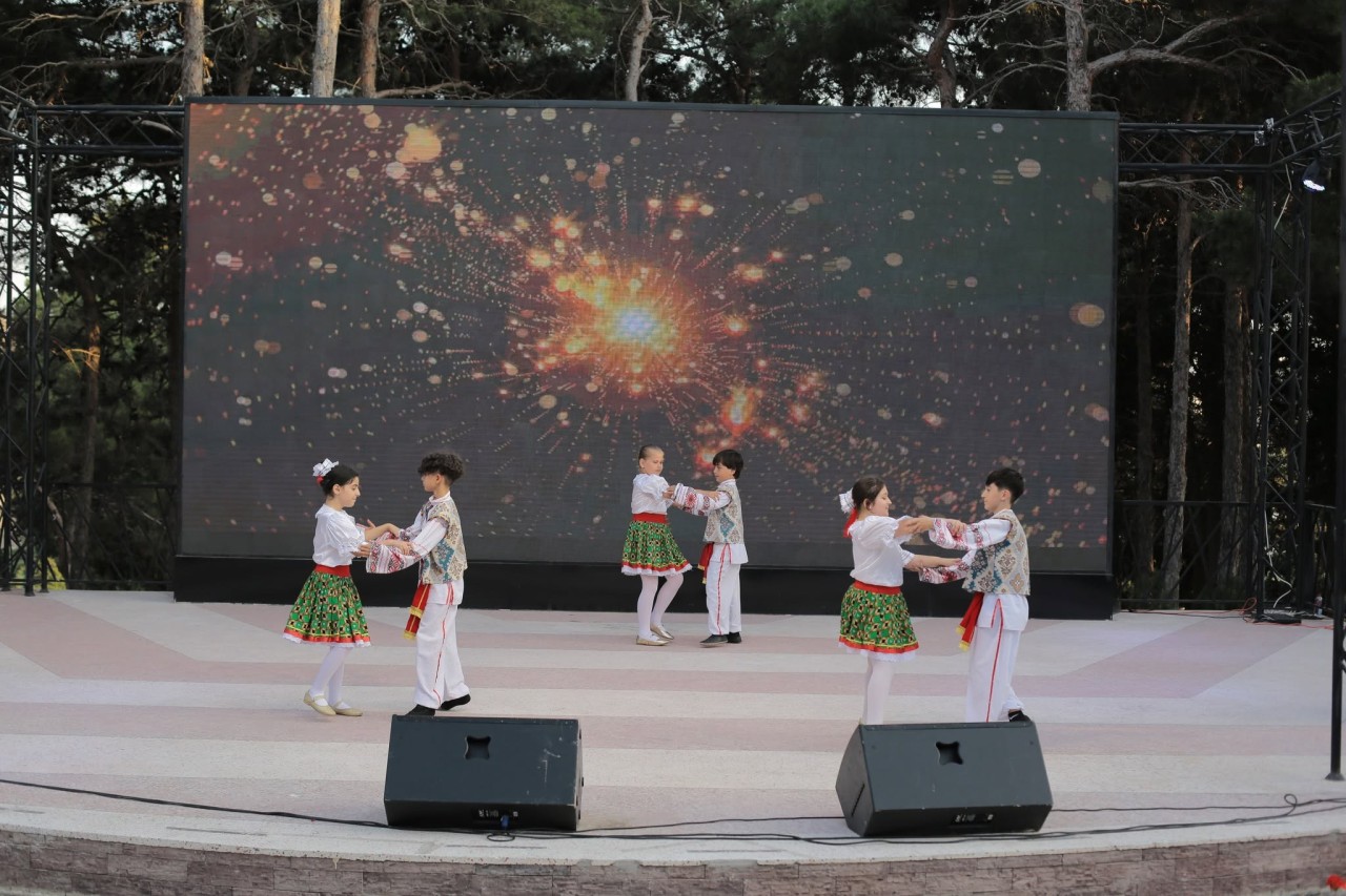 Xətaidə “Musiqili Bakı” adlı konsert proqramı keçirilib - FOTOLAR