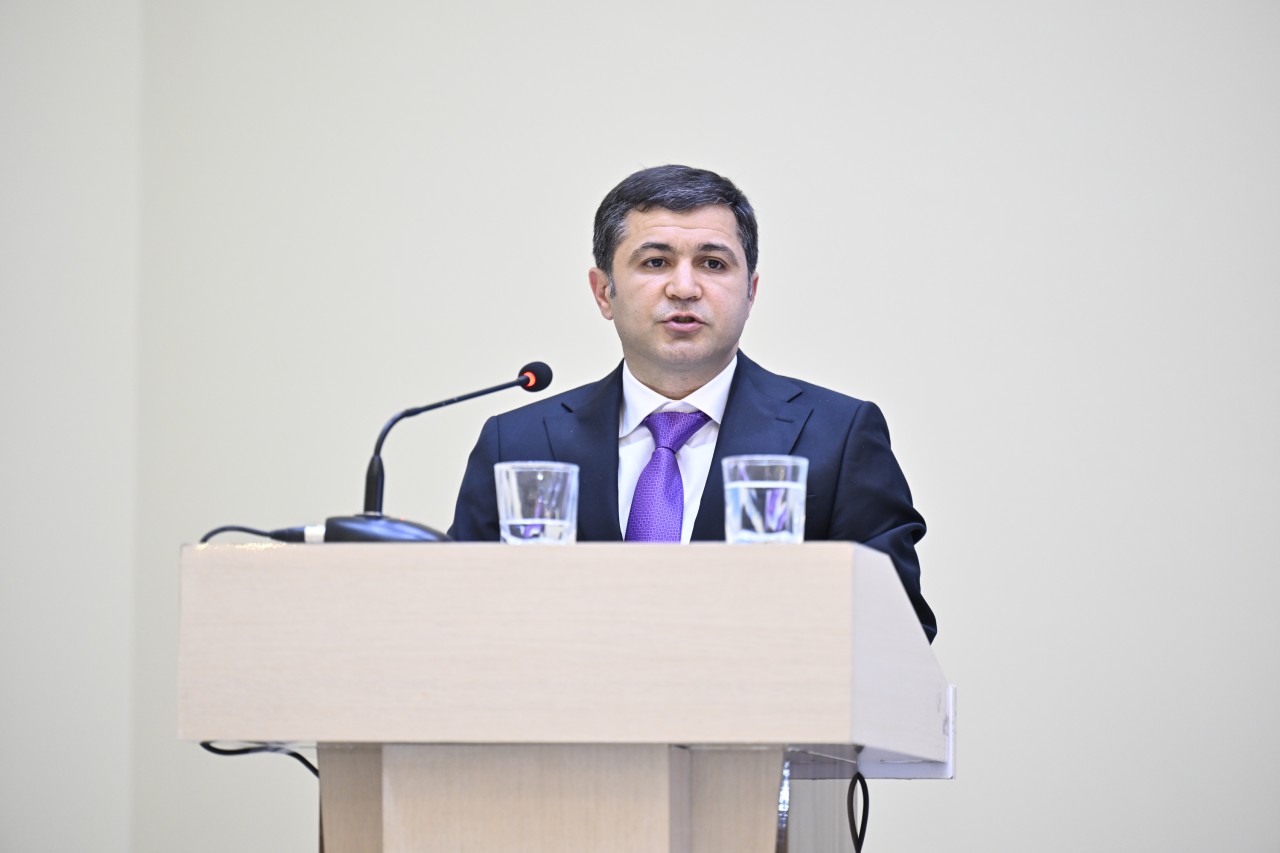 Prezidentin köməkçisi Biləsuvarda regional müşavirə keçirdi - FOTOLAR